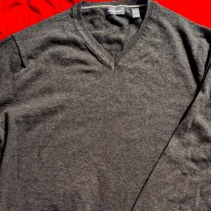 Van Heusen sweater